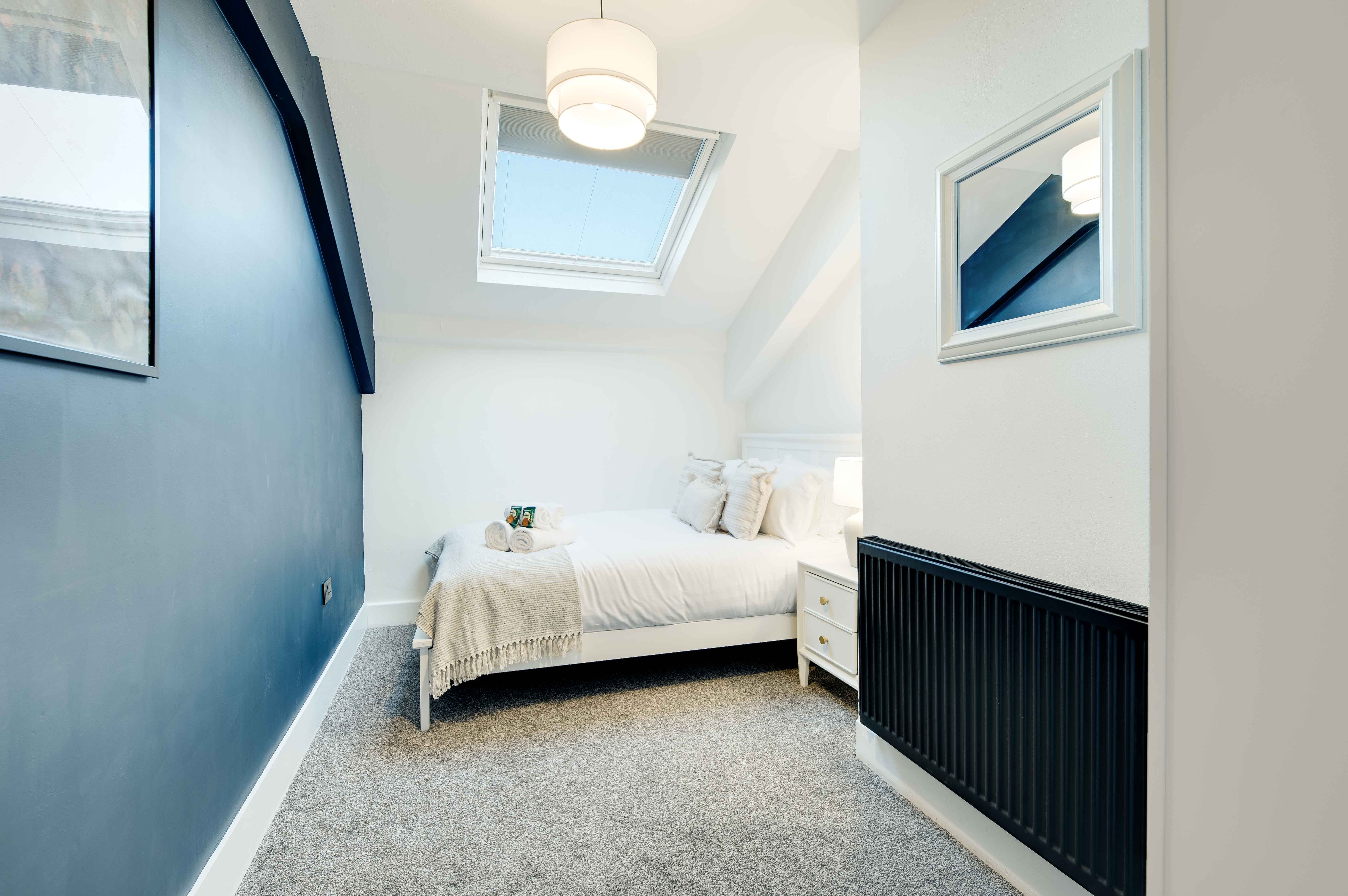 Queen Street Apartment Photos (17)