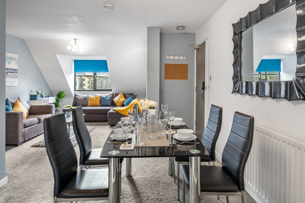 Sandyford Apartment - open plan living area with lots of natural light