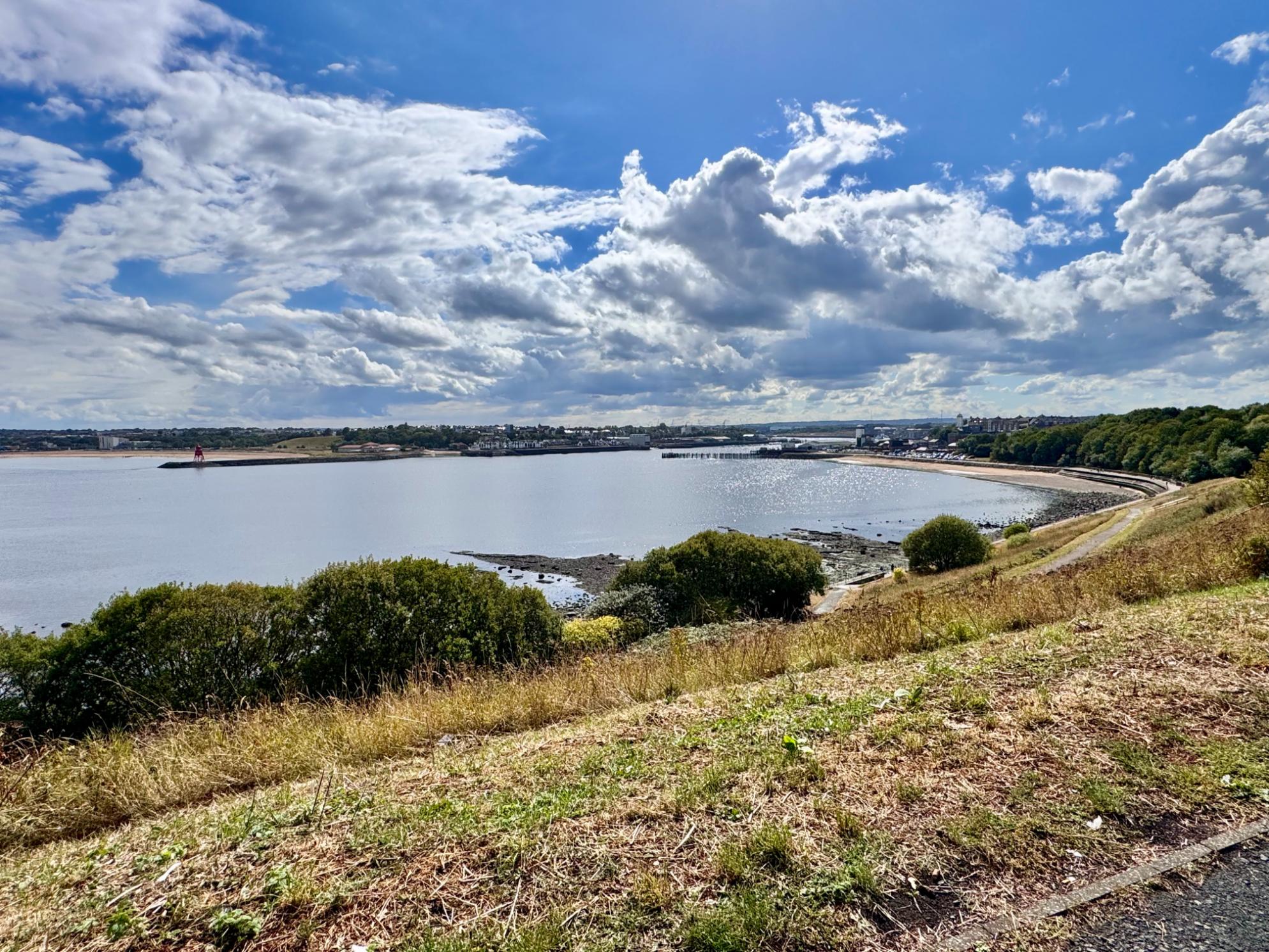Mariner's Apartment - view of coastline from front of property