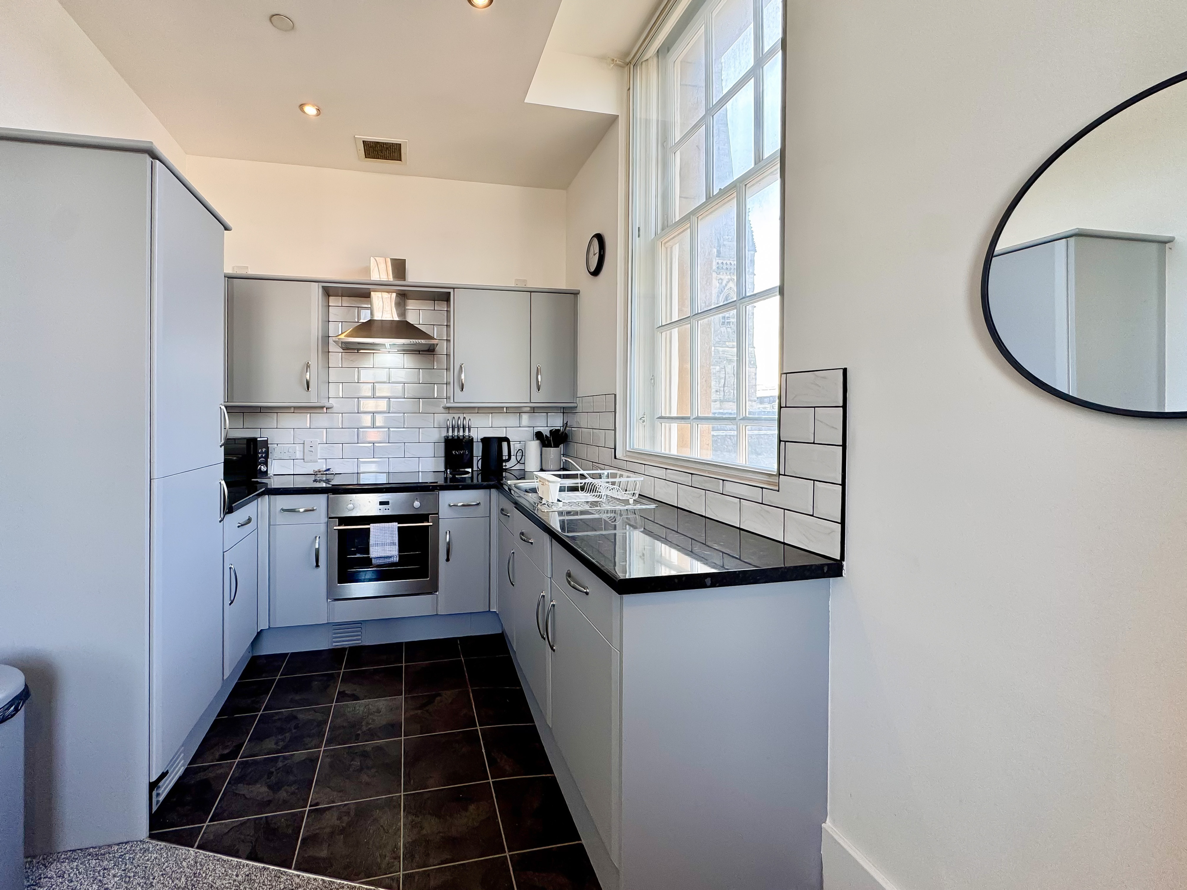 City View Apartment (4)